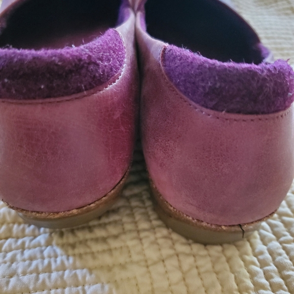 Stegman Purple Leather Women's Shoes - Picture 3 of 5